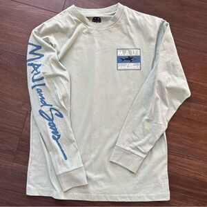 Maui And Sons Sage Green Long Sleeve M Shark Surfer Beachy Coastal Nautical
